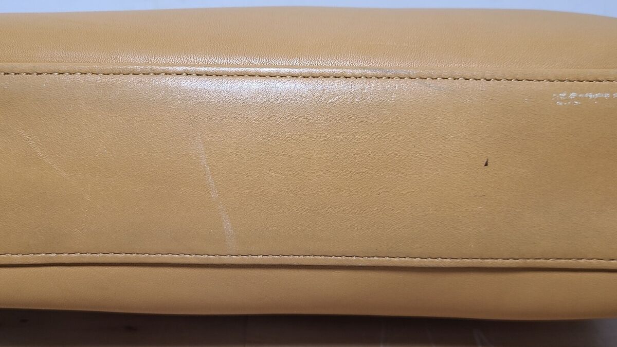 Vintage Coach Court Camel Tan Leather Shoulder Bag Crossbody Vintage Coach Court Camel Tan Leather Shoulder Bag Crossbody