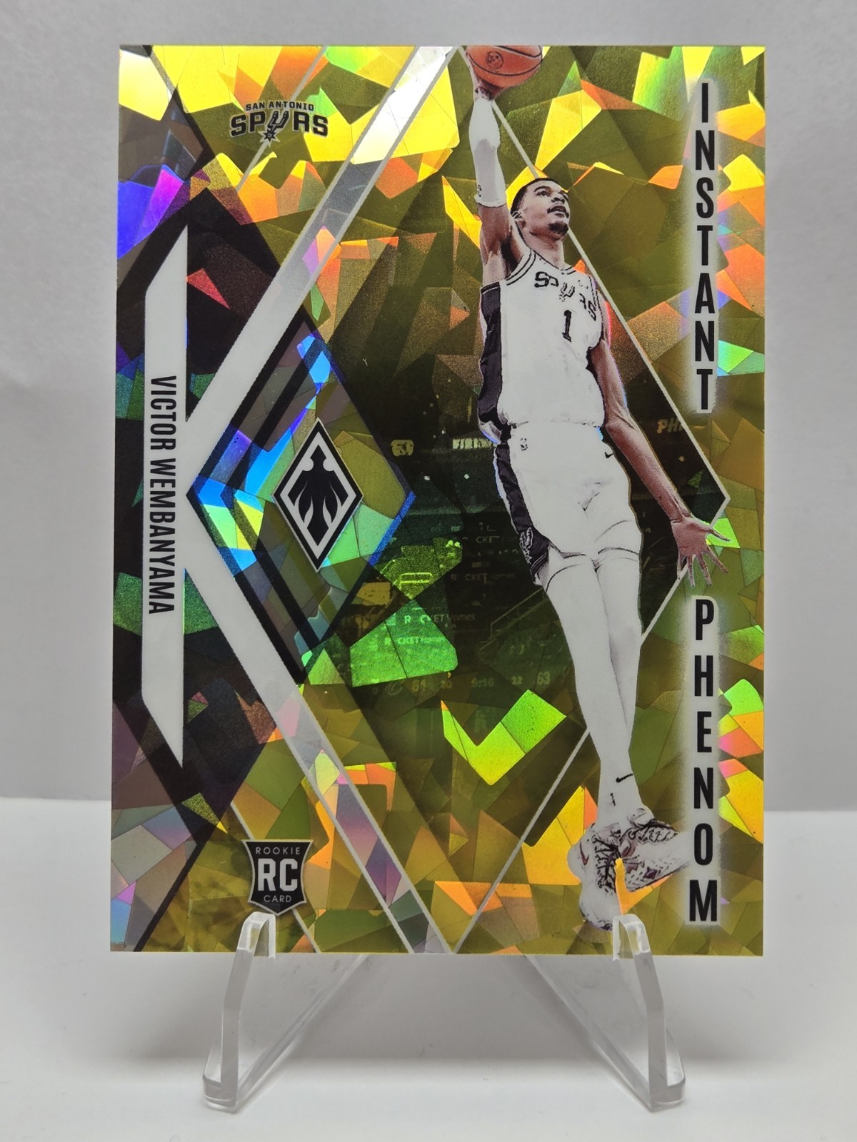 2023-24 Panini Phoenix Instant Phenom Victor Wembanyama #13 Yellow Ice /175 (RC)