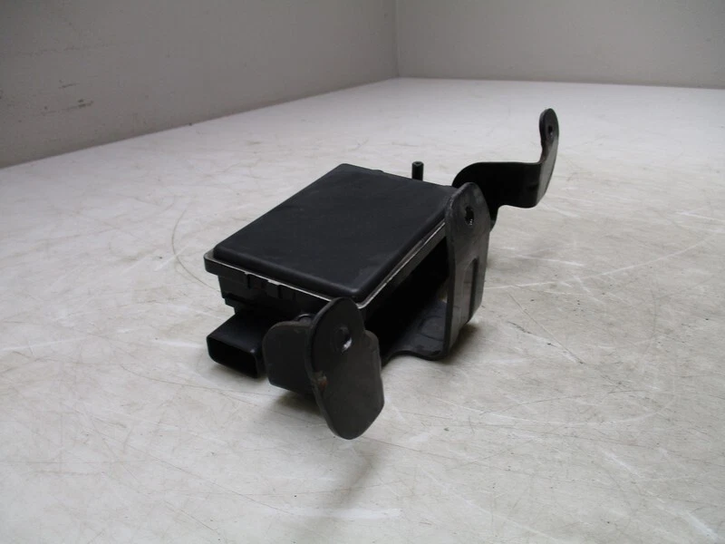 Unidad de radar de crucero adaptable delantero Kia Niro 2017-2018 OEM Foto 2 de 4