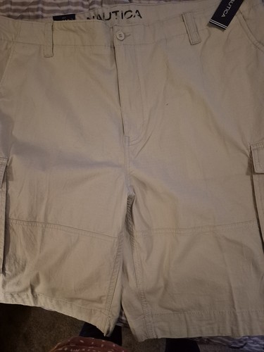 NEW Nautica Sz 44 BG Men's Cargo Shorts Relaxed Fit NWT