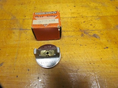 Vintage Devilbiss Paint Spray Gun Model V-1239 No. 765 Air Tip w/Box New NOS