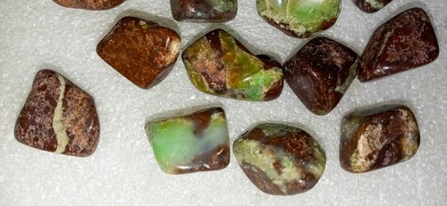 Confusionite Lot Of 16 Polished Beads W/Holes Loose Gemstones 1" L x ½" D x ¾" W - Picture 7 of 10