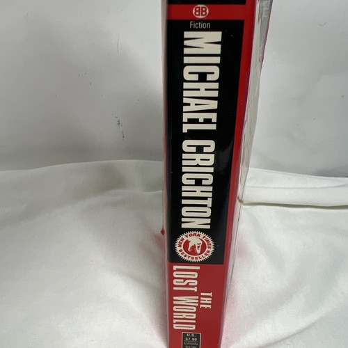 The Lost World Jurassic Park Paperback 1996 Michael Crichton - Picture 3 of 9