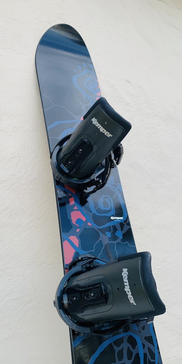 KEMPER スノーボード ブラック あの懐かしきグラフィックのボードが蘇る「Kemper Snowboards