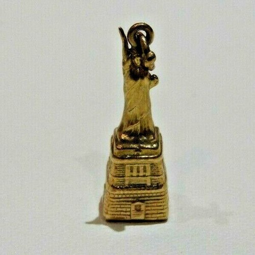14K Yellow Gold Statue of Liberty or Lady Liberty Charm