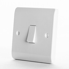 1 Gang Light Switch 1 Way White Plastic 10Amp With fixing Screws for home Office