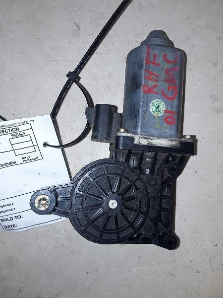 01 02 03 04 05 06 GMC YUKON CHEVROLET TAHOE RIGHT FRONT WINDOW REGULATOR MOTOR - Image 2 of 2
