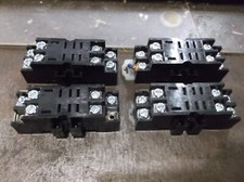 LOT OF 4 ALLEN BRADLEY 700-HN116 SER B RELAY BASE 10A 300V (BIN150)