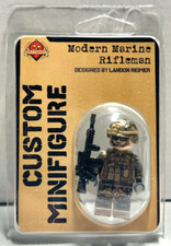 Brickmania Minifigure - Modern Marine Riflema...