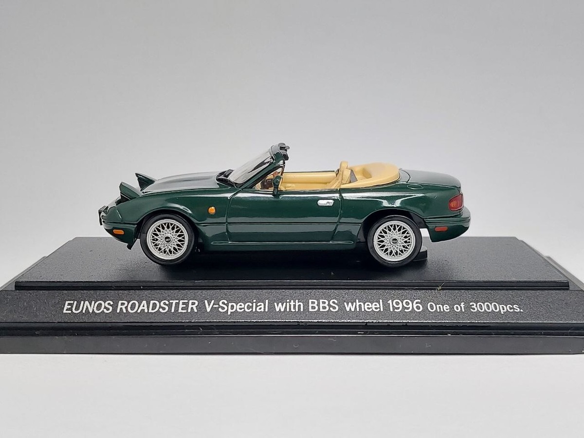 1/43エブロ EUNOS ROADSTER Special EBBRO 1/43 Mazda MX-5 Eunos Roadster V-special (diecast