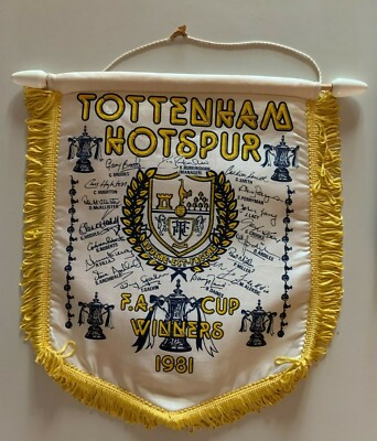 Fanion TOTTENHAM, BAYER LEVERKUSEN,AS MONACO,TSKA(Champions League 2016
