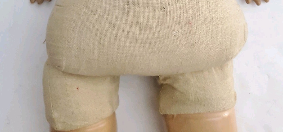 AM. CHAR Doll 18 Inches with Moveable Eyes/ Two Front Teeth Original Wig