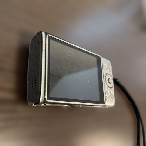 Canon IXY 650 Digital Camera Compact WiFi 12x Zoom Tested with Battery Charger - Picture 11 of 11