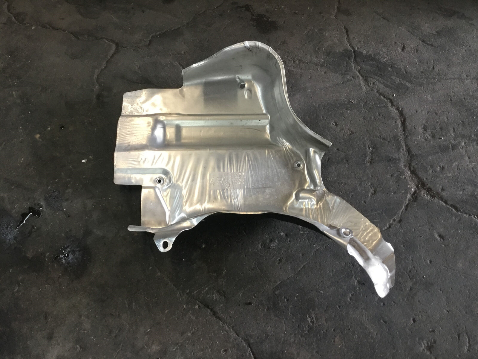 13-18 Bentley Flying Spur W12 Rear Right Heat Shield Sound Damper Cover :Y
