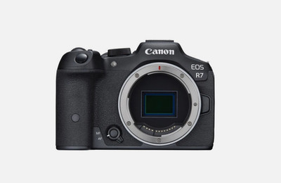 Canon EOS R7 Mirrorless Camera (Body Only), Hybrid Camera, 32.5 Megapixel