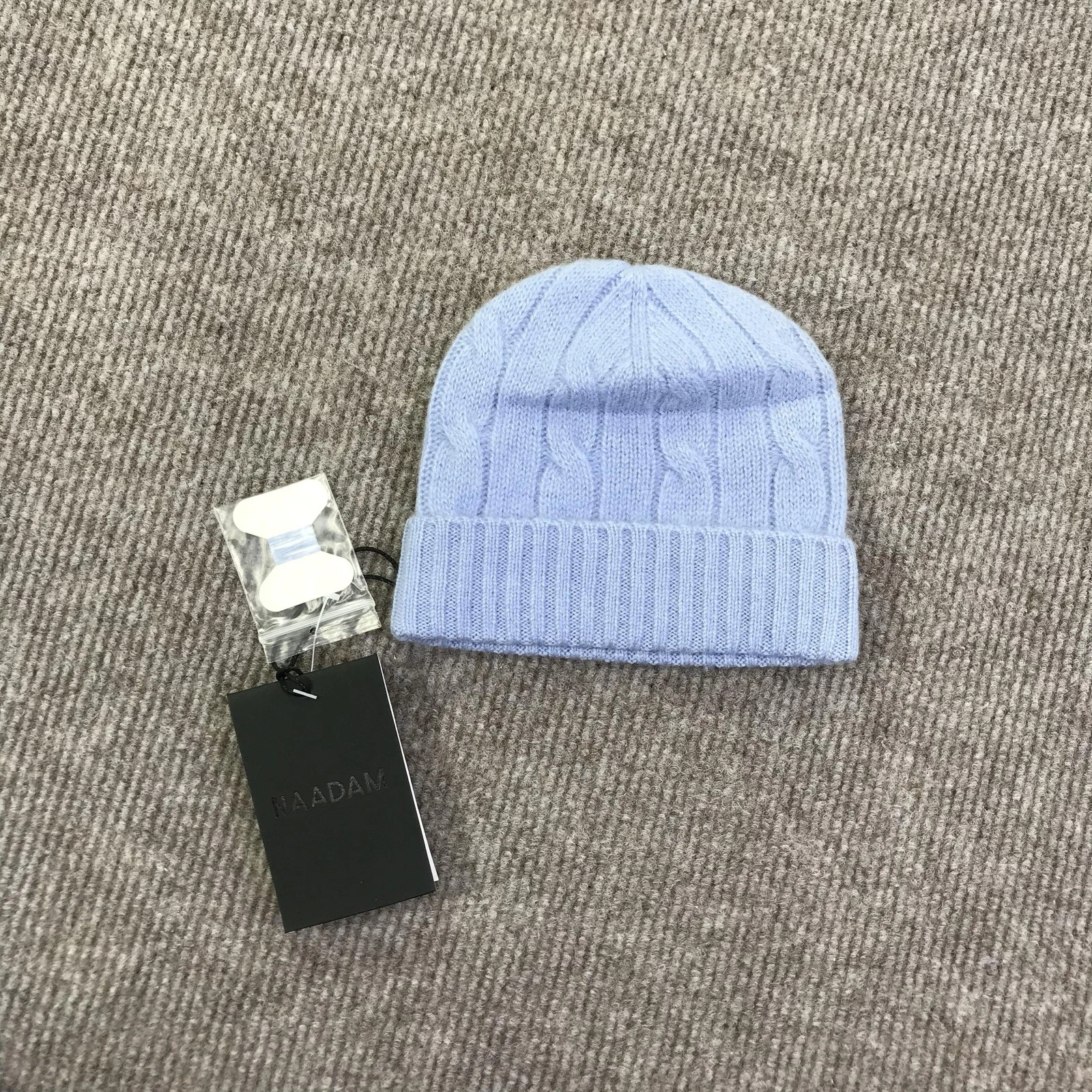 Naadam Cashmere Beanie Hat Boys 0-6 Months Blue Mongolian Sky Cable Knit Winter
Opens in a new windo