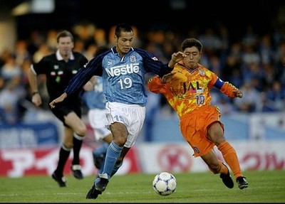 Naohiro Takahara of Jubilo Iwata battles with Masaaki Sawanbori of- Old Photo