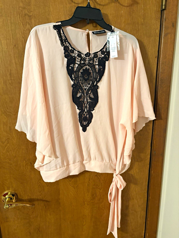 New York & Company Pink Black Lace Scoop Neck Short Sleeve Relaxed Blouse XL