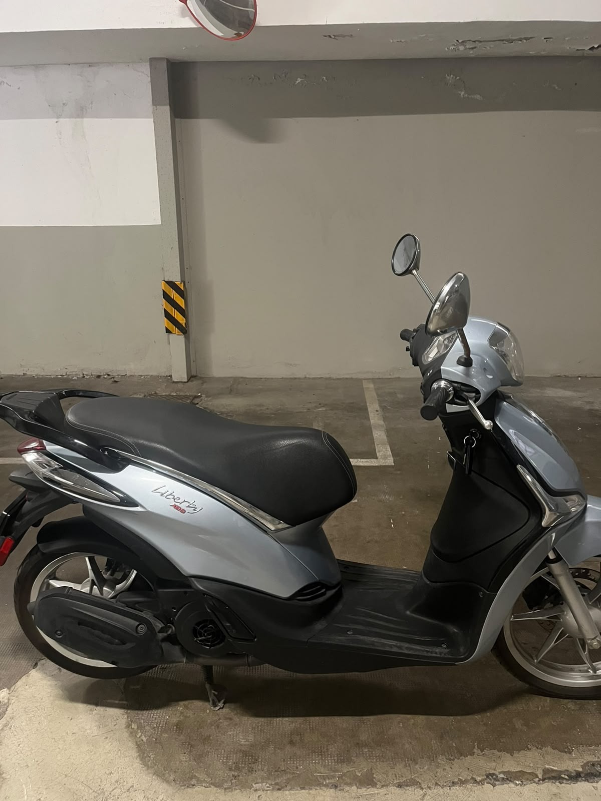 piaggio liberty 125 scooter del 2022 foto 3