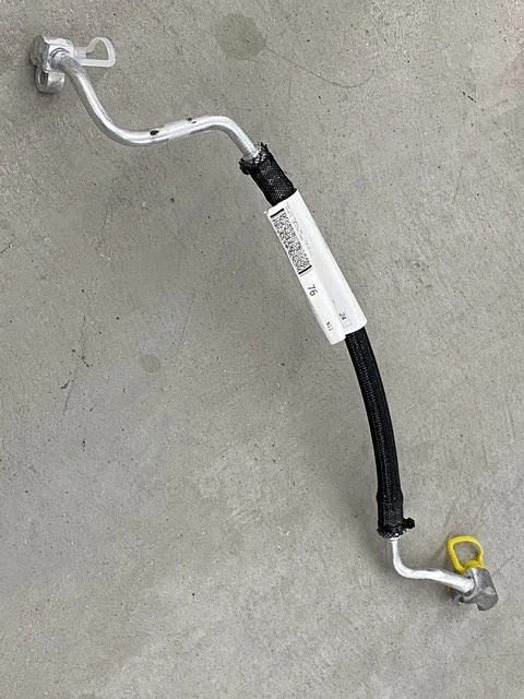 Cargador Challenger 300 2015-20 línea de descarga de aire acondicionado OEM# 68158881AA Foto 3 de 4