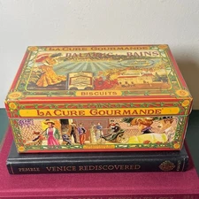 La Cure Gourmande Vintage Gourmet Biscuit Box Chateau Scene France