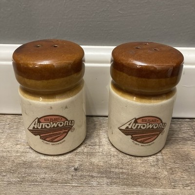 Six Flags Autoworld Flint, Michigan Salt & Pepper Shakers Very Rare Great Find!