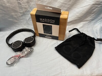 BIGR Audio Madison Avenue Black High End Wired
