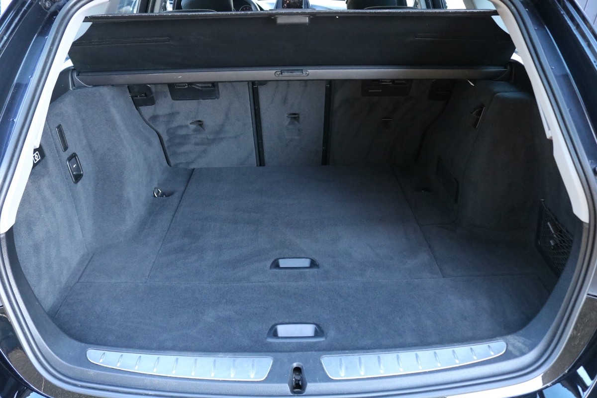 BMW 320d 2,0 Touring aut.