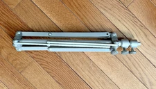 Small Aluminum Light Stand 42" max height