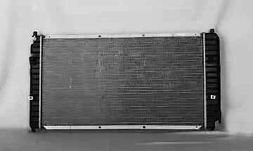 Conjunto de radiador TYC 2264 para 99-05 Alero Cutlass Grand Am Malibu Foto 3 de 4