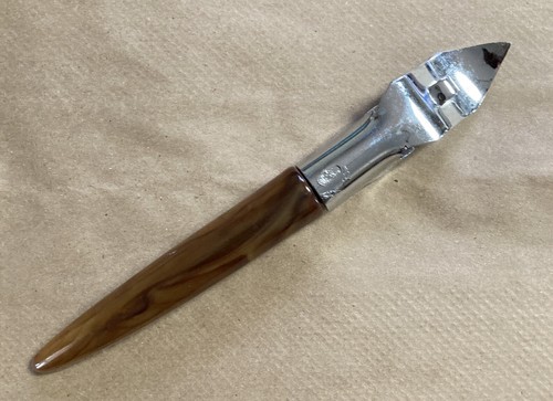 VINTAGE KITCHEN STAINLESS METAL & PLASTIC HANDLE MANUAL BOTTLE & CAN OPENER 6" - Picture 6 of 6