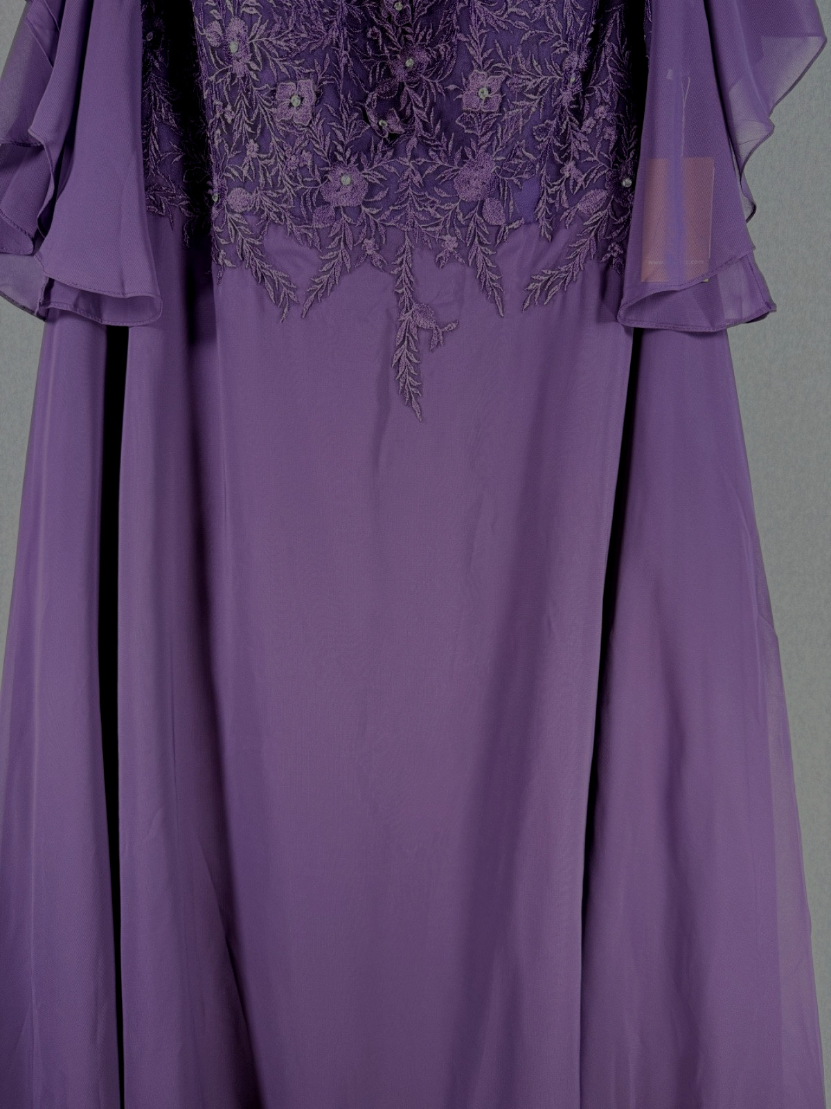 Elegant Plus Mother of Bride Dresses O Neck Appliques Chiffon Wedding Party Gown