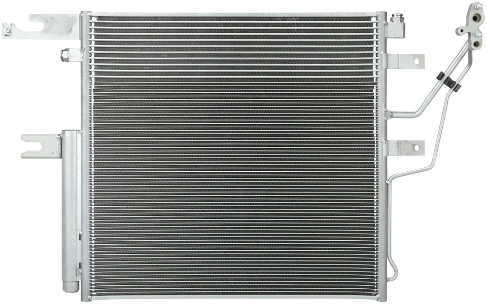A/C Condenser For 2011-2014 Ram 2500 2011-2015 Ram 3500 6.7L with Receiver Drier Foto 2 de 4