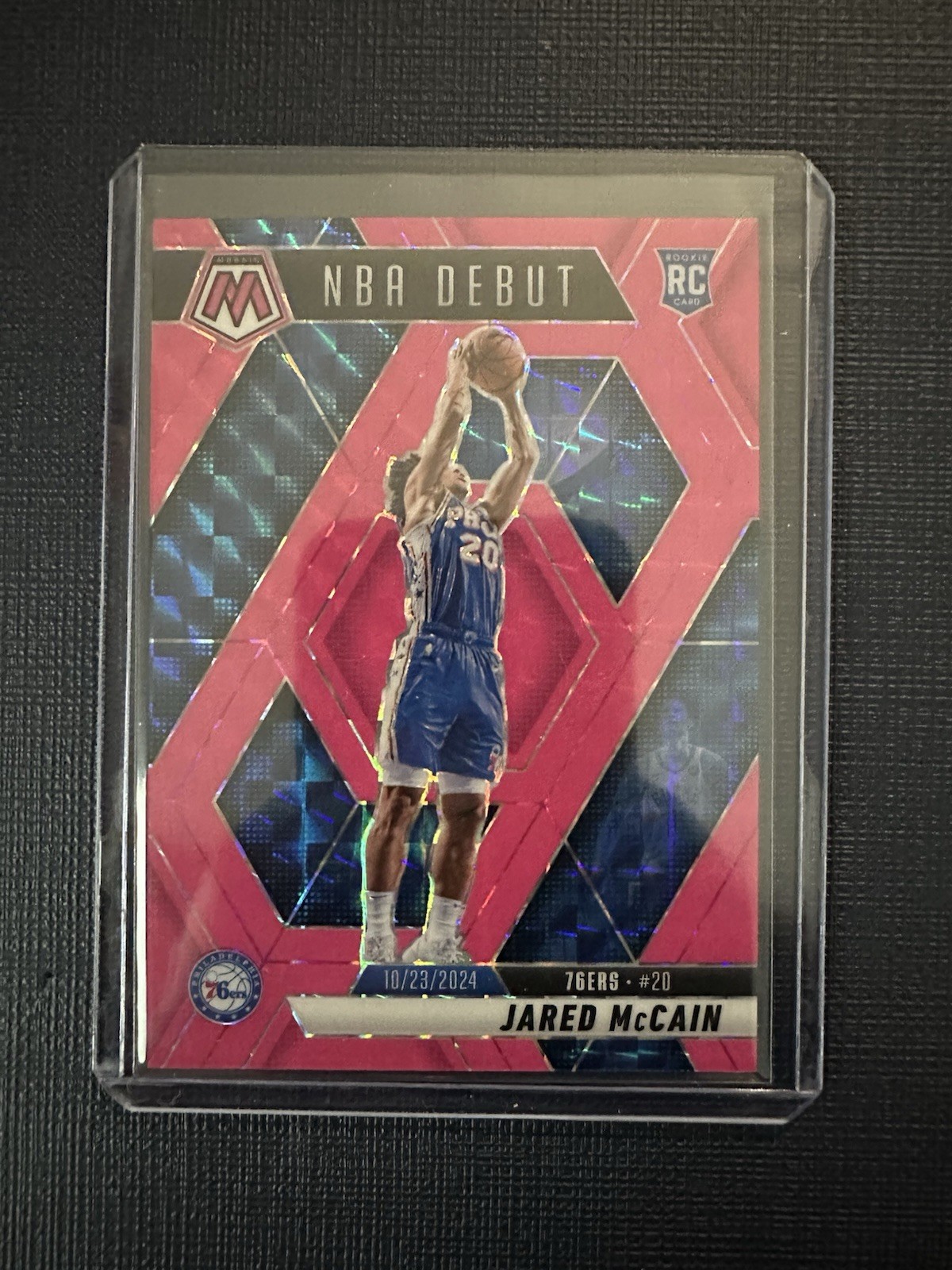 2024-25 Panini Mosaic Jared McCain Pink Fluorescent 08/10 RC NBA DEBUT