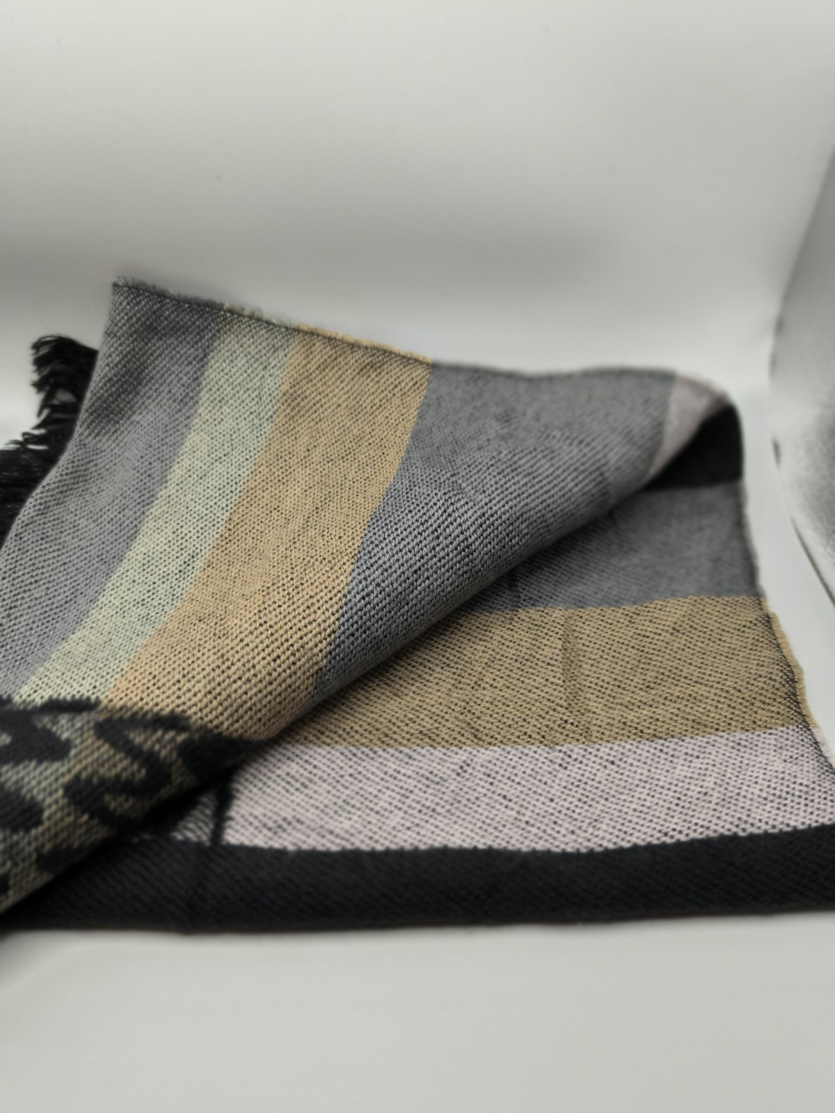 Fabulous Preloved  Missoni Designer Scarf image 6