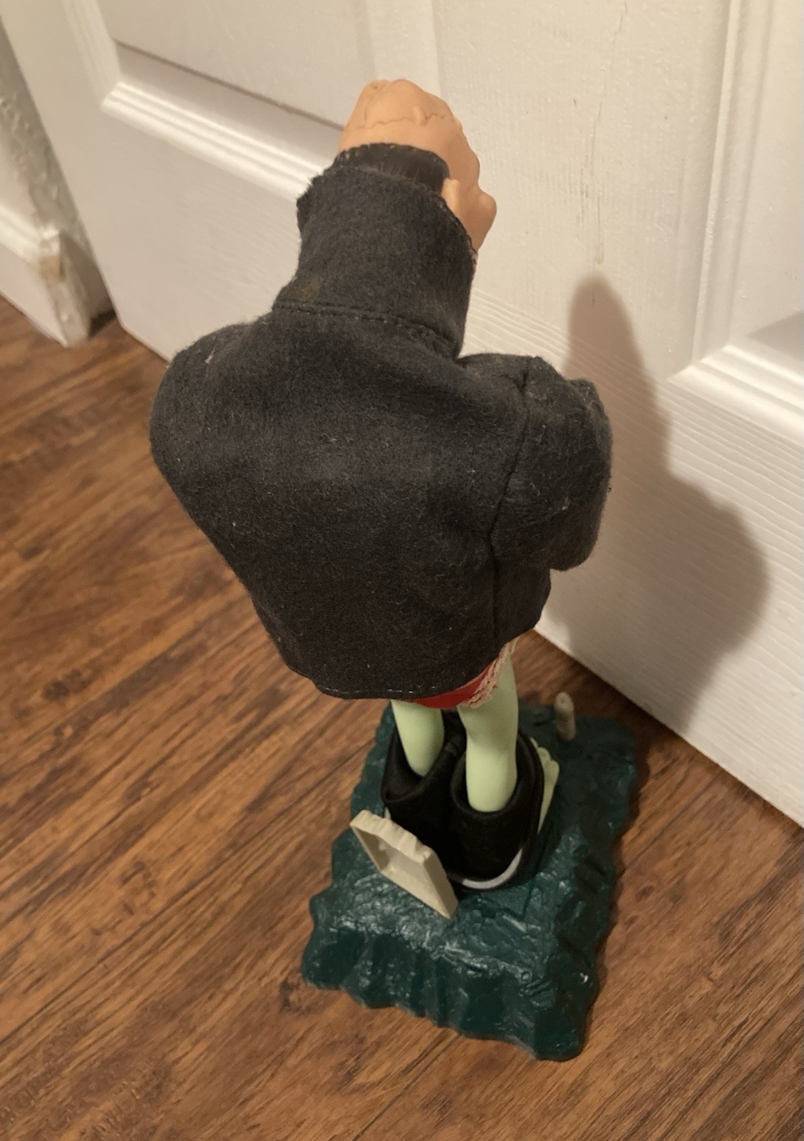 Vintage Halloween Blushing Frankenstein 1980 Poynter Products Monsters READ DESC