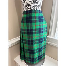 Deans of Scotland Vintage Wool Plaid Kilt Skirt Green Navy Red Made in Scotland