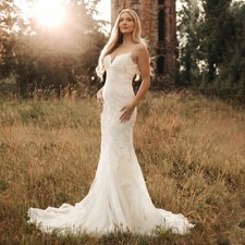 Spaghetti Straps White Wedding Dresses Mermaid Sheath Appliques Bridal Gowns
