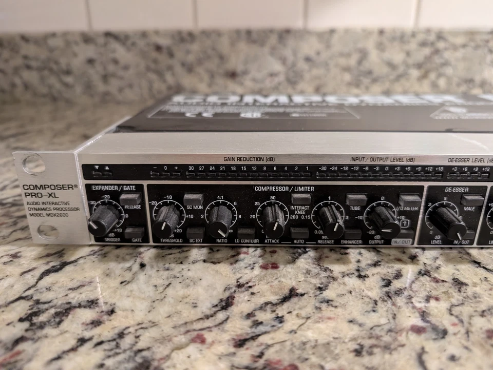 Behringer MDX2600 Composer Pro-XL 2-Channel Vocal Compressor Dynamics Processor - Image 2 of 4