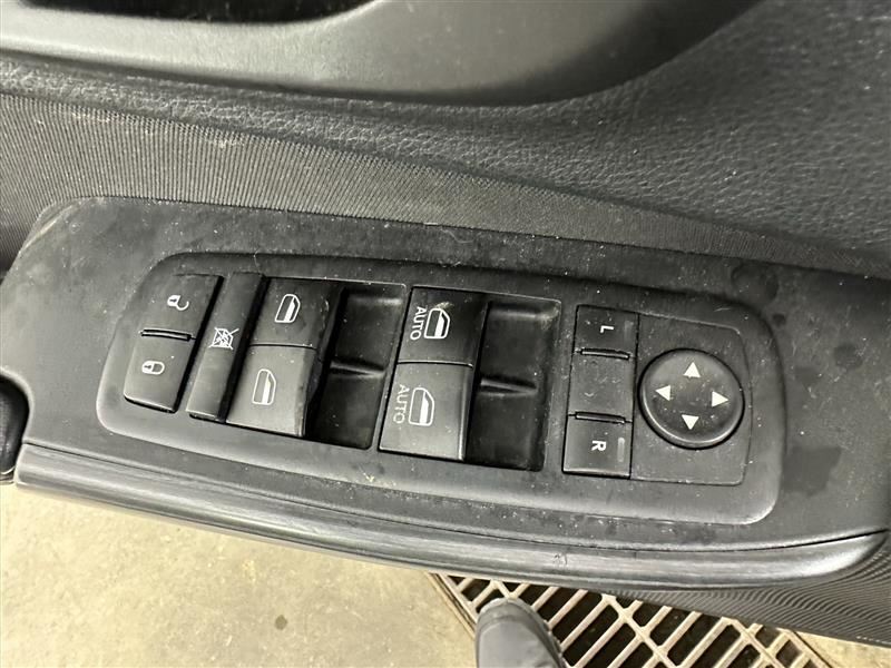 Driver Front Door Switch Driver's Master Switch Fits 15-20 CHEROKEE 2592067
