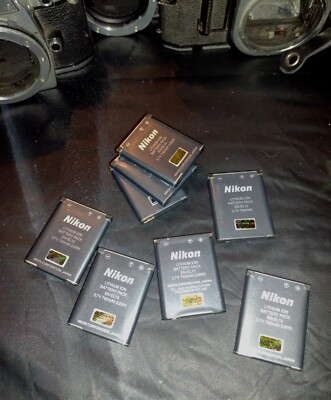 GENUINE Nikon EN-EL10 Battery Coolpix S60 S80 S220 S230 - Main Image