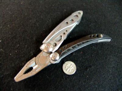 LEATHERMAN -FREE STYLE -DISCONTINUED-BLACK-MULTI TOOL--EXCELLENT