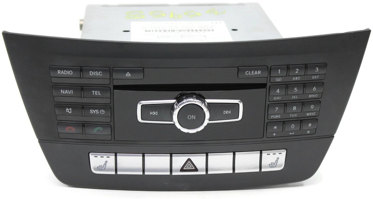 2012-2015 Mercedes Benz C250 C300 Navigation Radio Stereo Cd