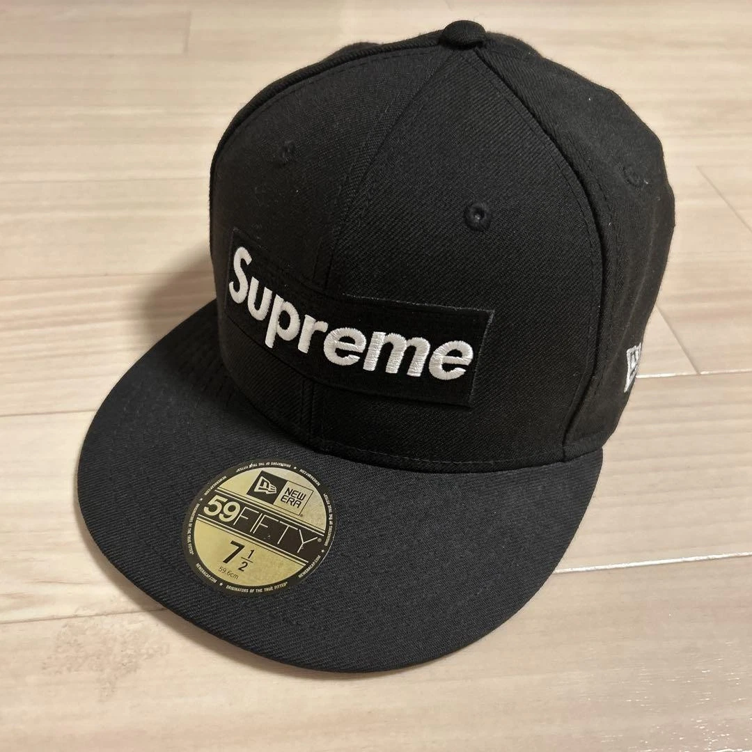 Supreme New Era World Famous 7 1 2