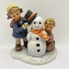 Goebel Berta Hummel 1999 Crowning Touch Figurine BH82 Snowman Christmas 14cm VGC