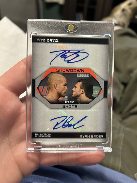 2011 Topps UFC Showdown Shots Dual Auto 1/25 Ryan Bader Tito Ortiz SP RARE