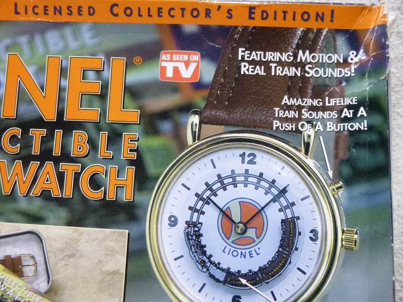 NIB Vintage Lionel Collectible Train Watch~with Box & COA & Tin box