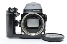  Near MINT Speed Hand Grip Zenza Bronica ETR Body w/ Finder From JAPAN