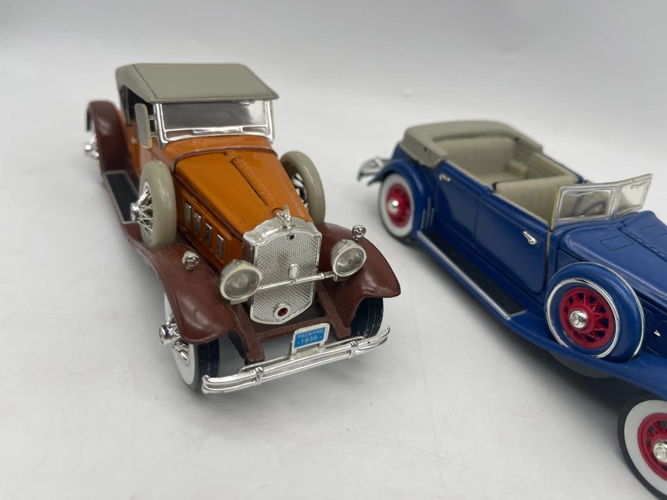 Juego de 2 coches Solido Signature escala 1/32 Chrysler Lebaron 1932 y 1930 Packard Die C Foto 4 de 4