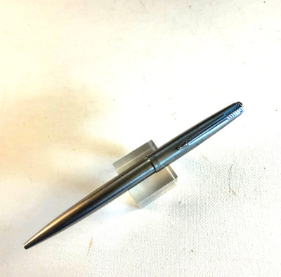 1970s Parker 45 ''flighter'' cap action ball pen, all stainless steel Works great.